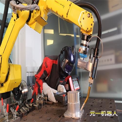 焊接機(jī)器人使用和維護(hù)中的注意事項
